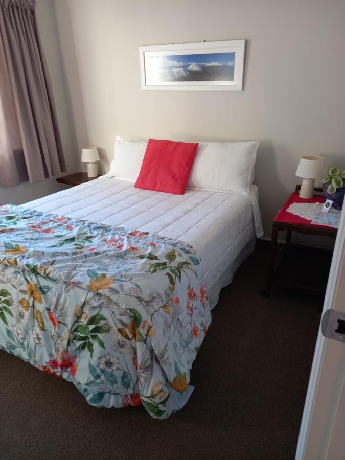 B&B @ Fynnz Туранги Екстериор снимка